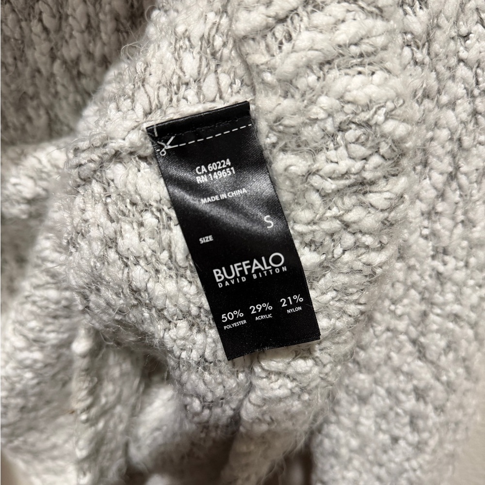 Fuzzy Sweater - Picture 4 of 4